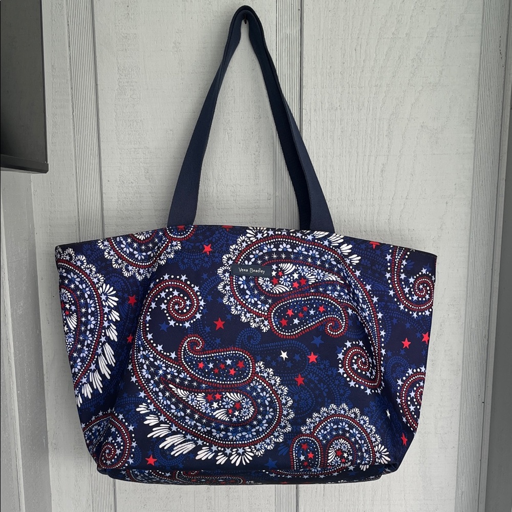 2018 SAMPLE Vera Bradley ReActive Drawstring Beach Tote Fireworks Paisley RARE